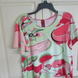abstract design colorful Top size 14